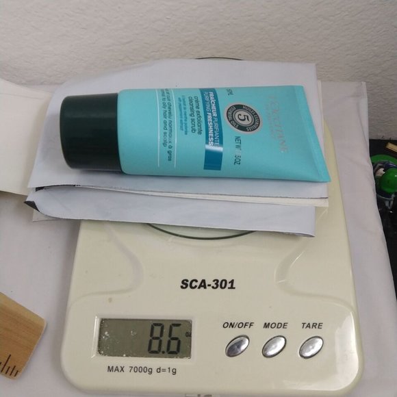 L'occitane Aromachologie Purifying Hair Cleansing Scrub 150ML NEW - Picture 5 of 5